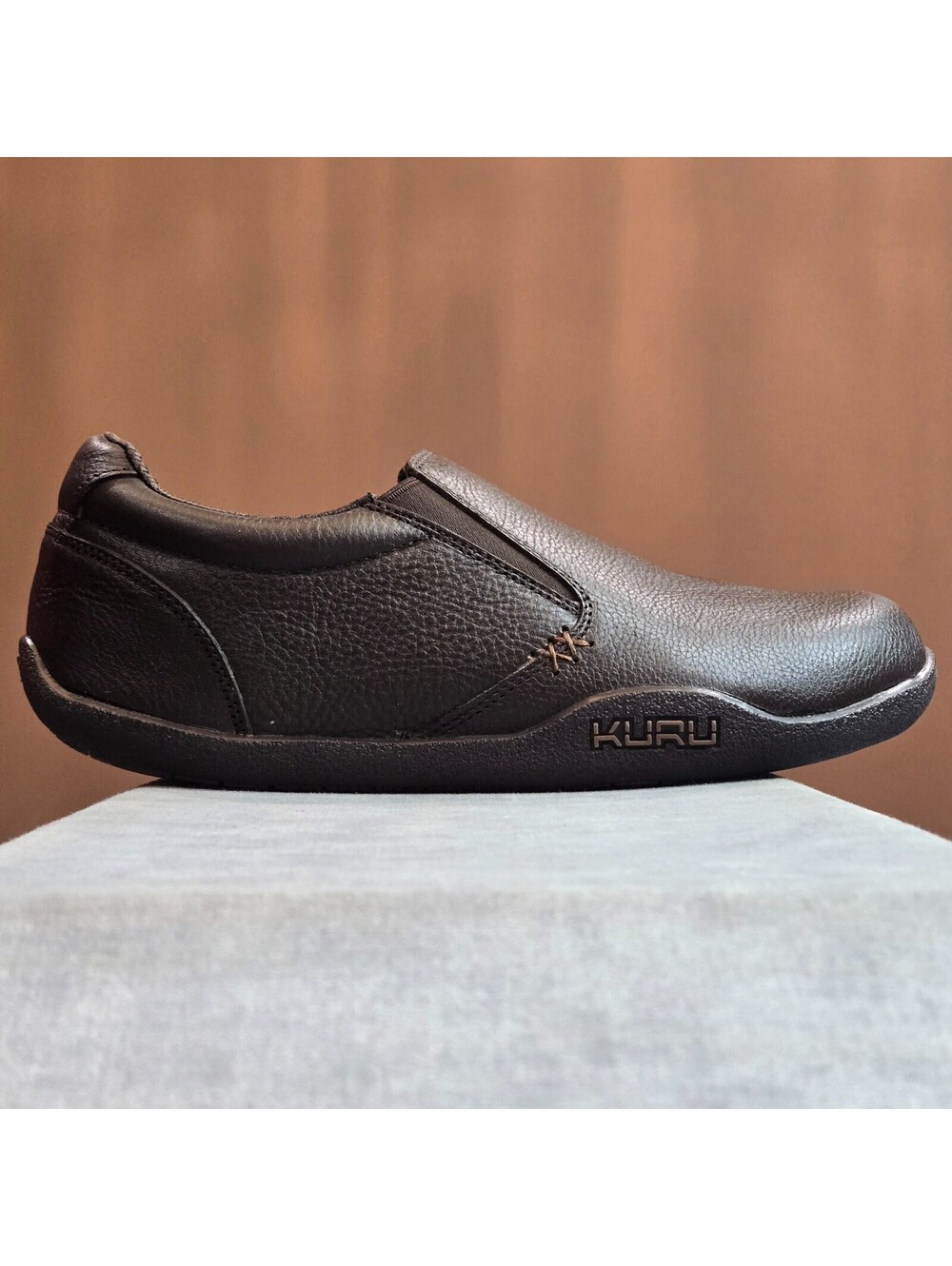 Kuru Kivi - Espresso Brown (10190485-B) Men's 8.5 Leather Slip-On Loafers